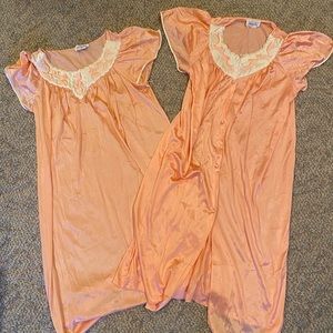 Vanity Fair Vintage Sleep Set Size Small